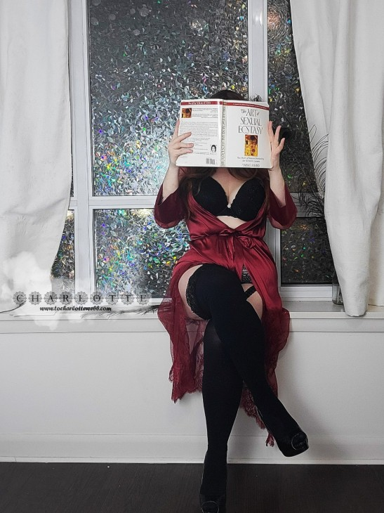 Charlotte Webb Charlotte Webb